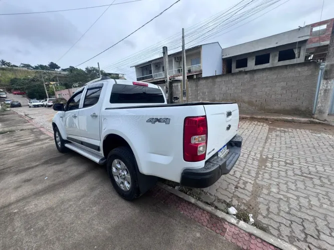 Chevrolet S10 Pick-up LS 2.8 TDI 4X2 CD Dies. Mec. 2013