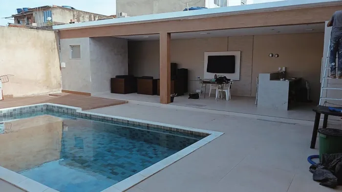Pedreiro/empreiteiro/ladrilheiro 