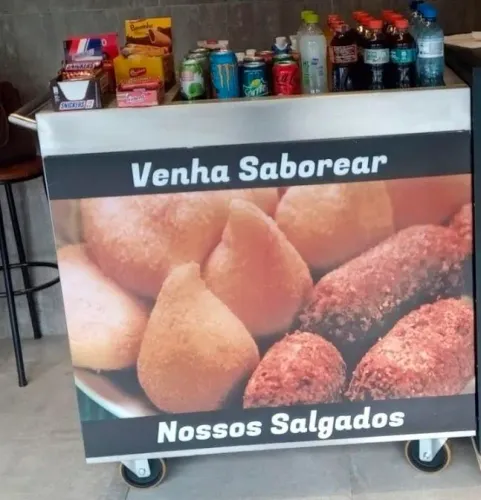 Carrinho pista fria e estufa quente