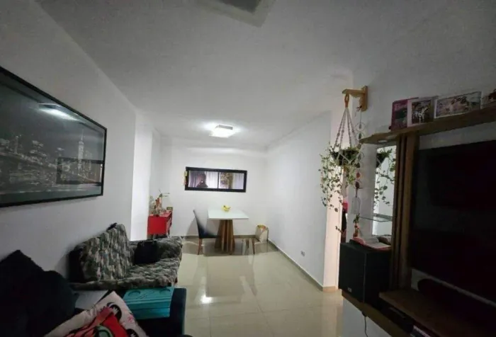 Apartamento 2 Dorm. Nova Cintra.