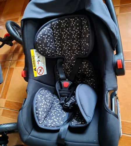 Bebê conforto + base