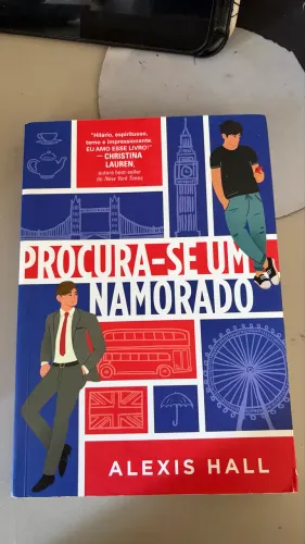 Procura-se um namorado