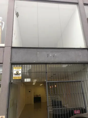 ótima sala térrea a venda
