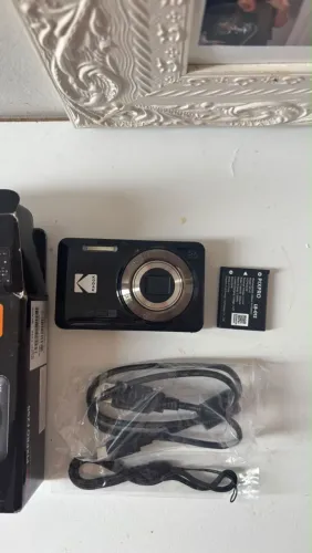 Kodak PIXPRO FZ55 16MP - Completa com Caixa e Acessórios