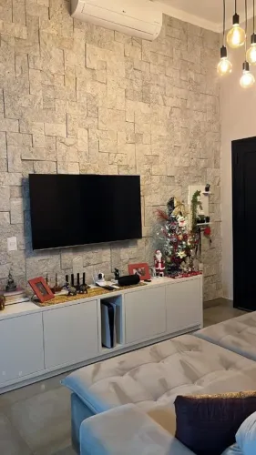 Casa térrea à venda no Condomínio Golden Park Residence II, em Sorocaba-SP.