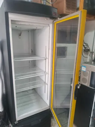 Cervejeira Metalfrio 540ltrs.
