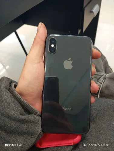 iPhone X sem detalhes.