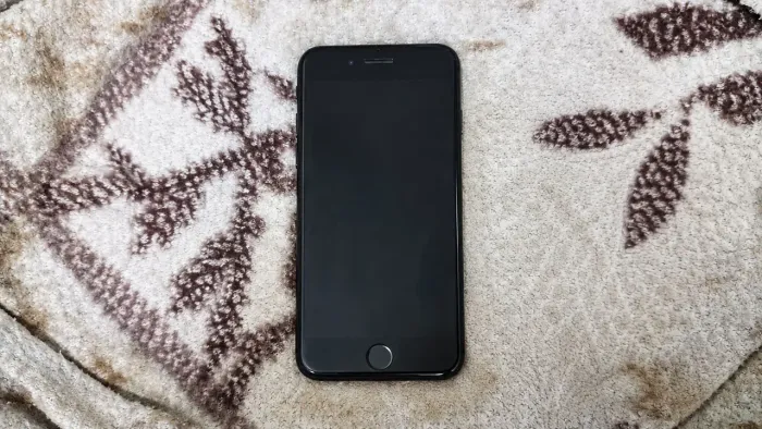 iPhone 8 Plus 256GB Com defeito