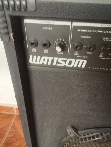 Caixa amplificada