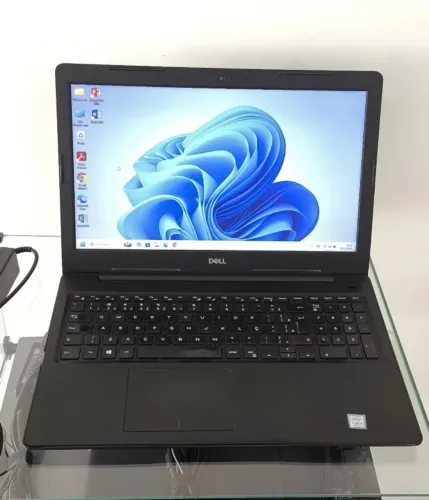 Dell Vostro 15 Notebook i5 8ª Geração 4GB RAM SSD 128GB Tela 15,6" HD