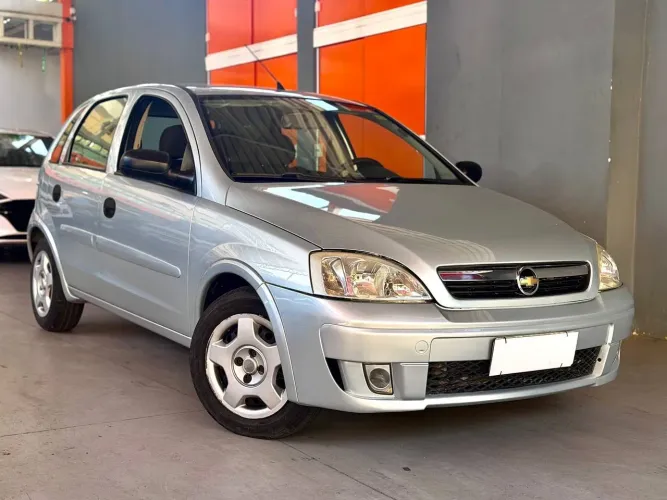 Chevrolet Corsa Hat. Maxx 1.4 8V Econoflex 5P 2011