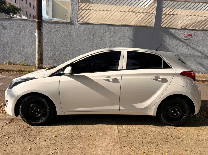 Hyundai HB20 C./c.plus/c.style 1.6 Flex 16V Mec. 2013