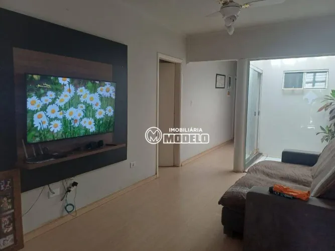 Casa com 3 dormitórios à venda, 161 m² por R$ 450.000,00 - Residencial Luiz Massud Coury -