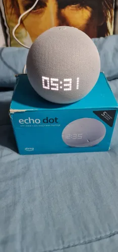 Echo dot 5ª geração branca com relógio 