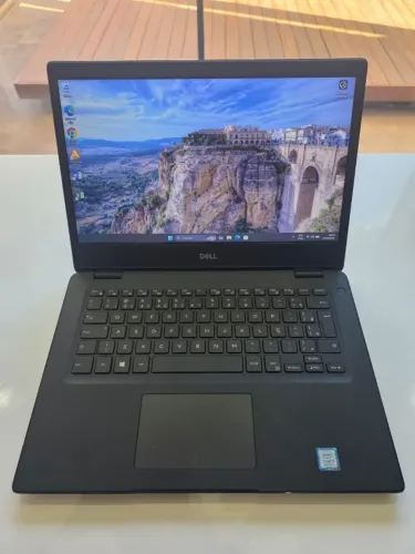 Notebook Dell Latitude Core i7 de 8° Geração Com 8 Gb de Ram SSd e Teclado Retro Iluminado