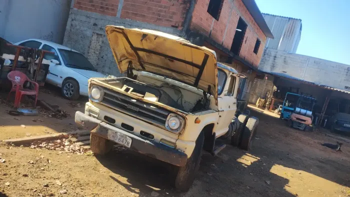 Chevrolet D60  Kia bongo 