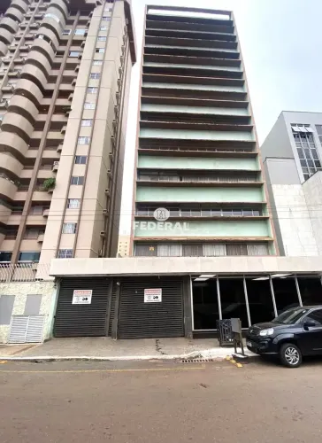 Apartamento para locação Ed. San Rapahel - 04 Quartos (sendo 3 Suítes), 01 Por Andar 243M²