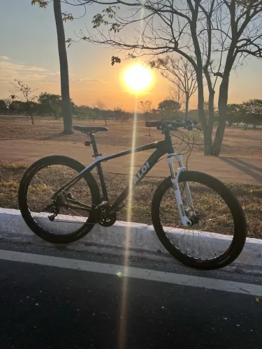 Caloi Elite 30 Lx Sram xt 30v Shimano excelente usada