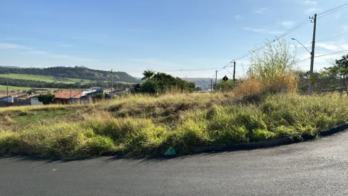 Terreno Padrão em Descalvado