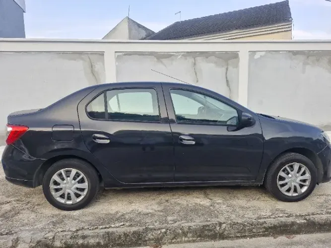Renault Logan Expression Hi-flex 1.6 8V 4P 2017