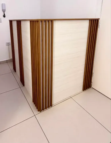 Balcão recepção em MDF
