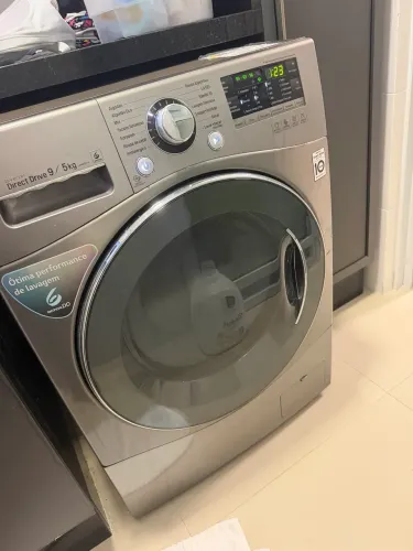 Vende-se Máquina de Lavar Sansung 5kg
