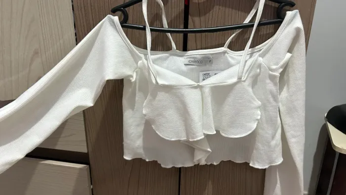 Blusinha branca de manga