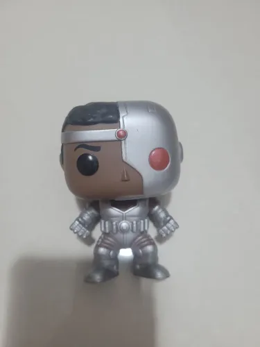Funko Pop - Ciborgue