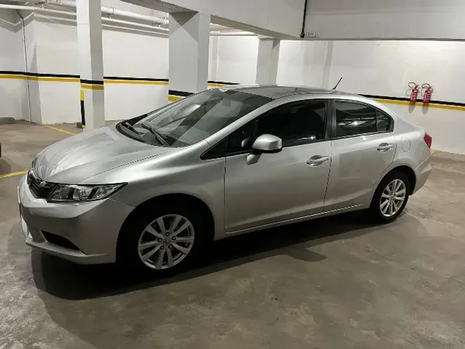 Honda Civic Sedan LXS 1.8/1.8 Flex 16V Mec. 4P 2014