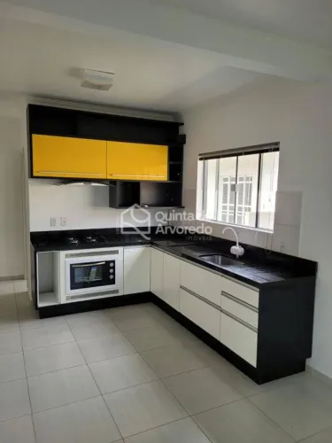 Apartamento em Santo Amaro da Imperatriz