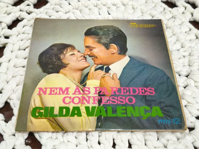 Disco Compacto Gilda Valença: Nem às paredes confesso