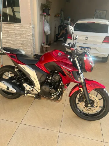 Yamaha FZ25 250