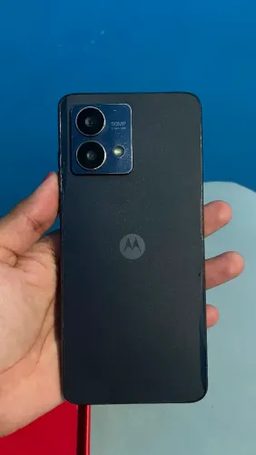 Moto g84 5g vendo ou troco
