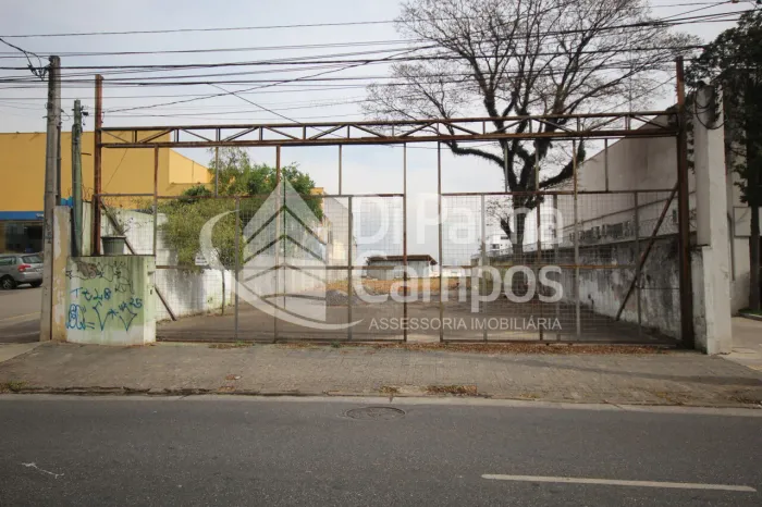 Terreno comercial de 624m² para alugar no bairro Mooca