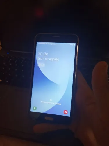 samsung Galaxy j7 neo