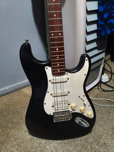 Fender Squier Stratocaster 