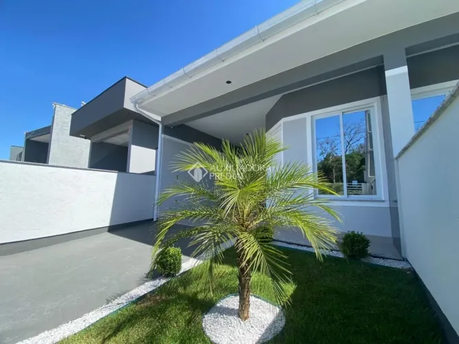 Casa geminada c| 3 quartos c|1 suíte - Por apenas R$470.000,00 - Sertão do maruim, São jos