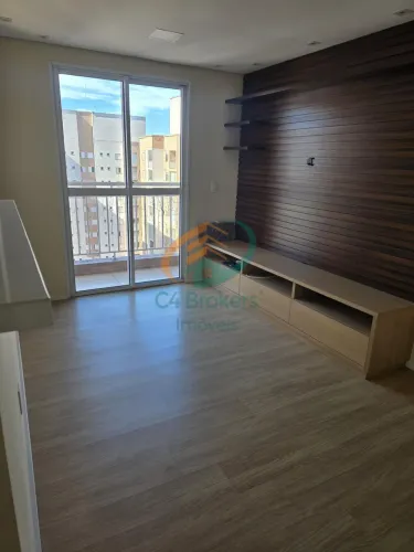 Apartamento em Jardim Flor da Montanha - Guarulhos, SP