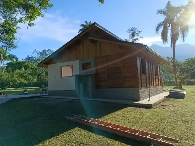 Contrata-se empreiteiros de casas pré-fabricadas - Paraná