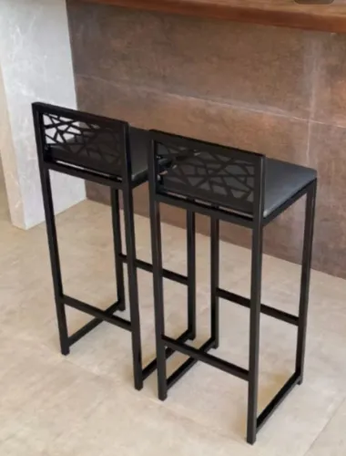 2 banquetas novas em Jacaraípe 