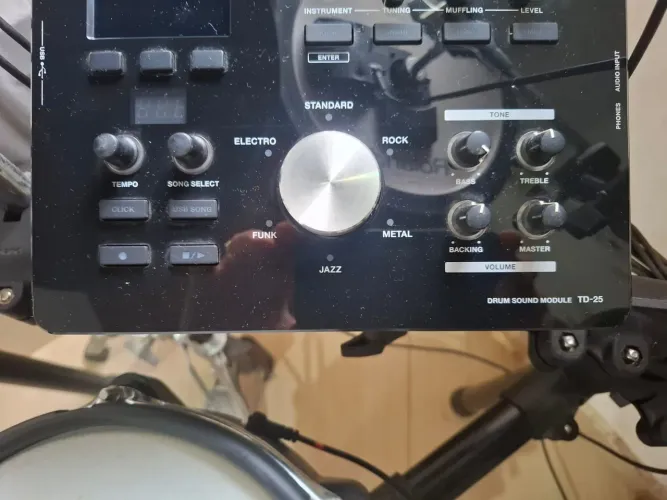 Bateria Eletrônica Roland TD25
