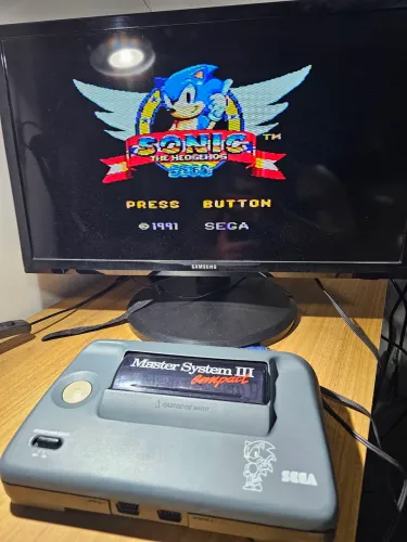Master System 3 Compact com AV MOD