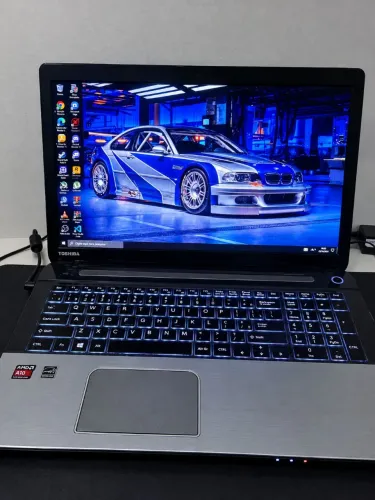 Notebook Gamer Tela 17.3 Full HD 8GB RAM impecável R$1.000