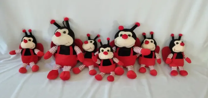 Kit de pelúcia de joaninhas para decoração de festa