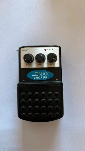 Pedal Chorus Lonax