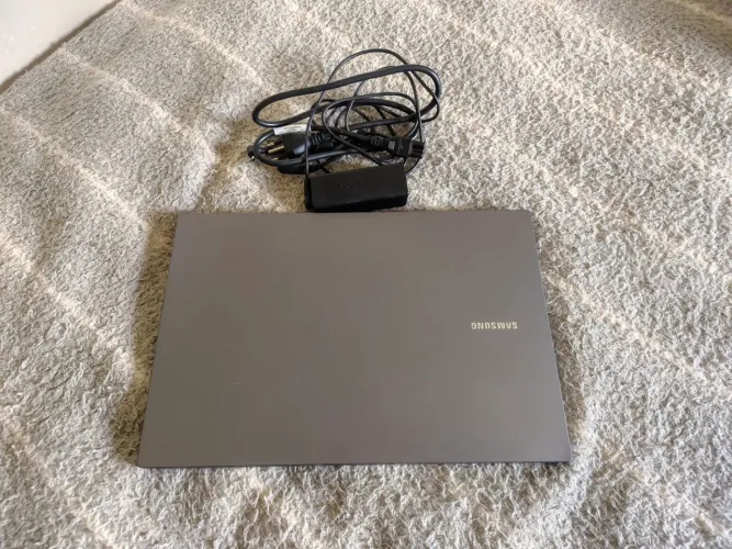 Notebook Samsung book 4