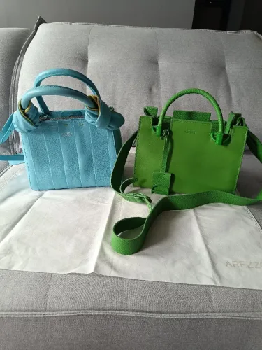 Combo com 2 bolsas Arezzo original couro legítimo