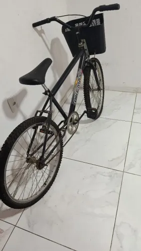 Bicicleta de criança aro 24 preta