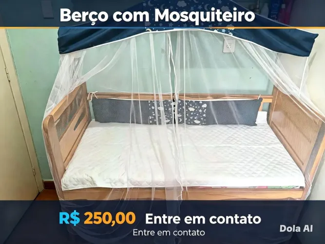 Berço de madeira com mosquiteiro incluso - bem conservado