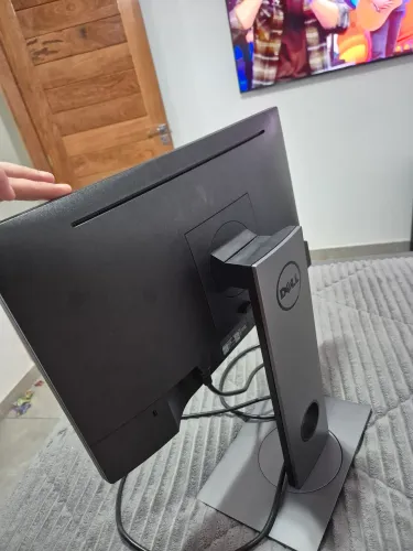 Monitor dell 19"